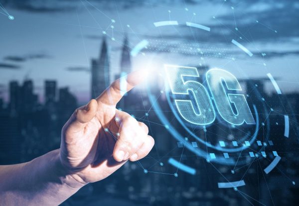 What Is 5G and What Effect Will It Have on You-min